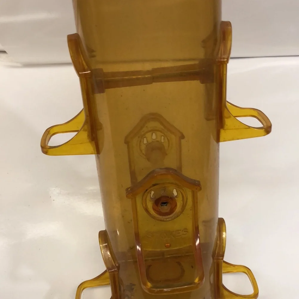 Stokes Select Plastic Tube Bird Feeder: Yellow